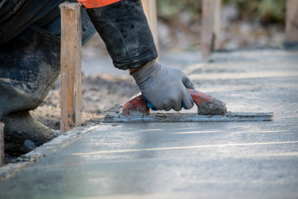 Best Commercial Concrete Services in Temesl Valley, CA